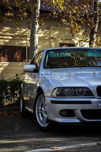 BMW 525 2000, 324,000 km - 2.5 l - Bakı