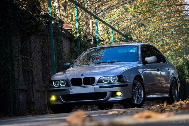 BMW 525 2000, 324,000 km - 2.5 l - Bakı