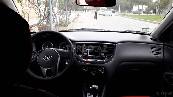 Kia Rio 2009, 191,000 km - 1.4 l - Sumqayıt