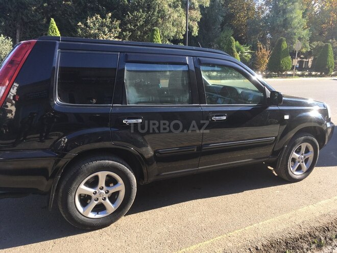 Nissan X-Trail 2001, 300,000 km - 2.0 l - Masallı