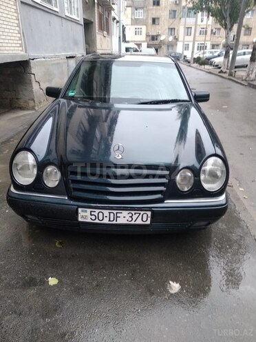 Mercedes E 240 1997, 305,000 km - 2.4 l - Sumqayıt