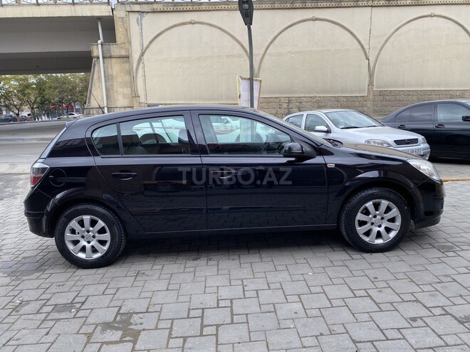Opel Astra 2007, 194,000 km - 1.4 l - Bakı
