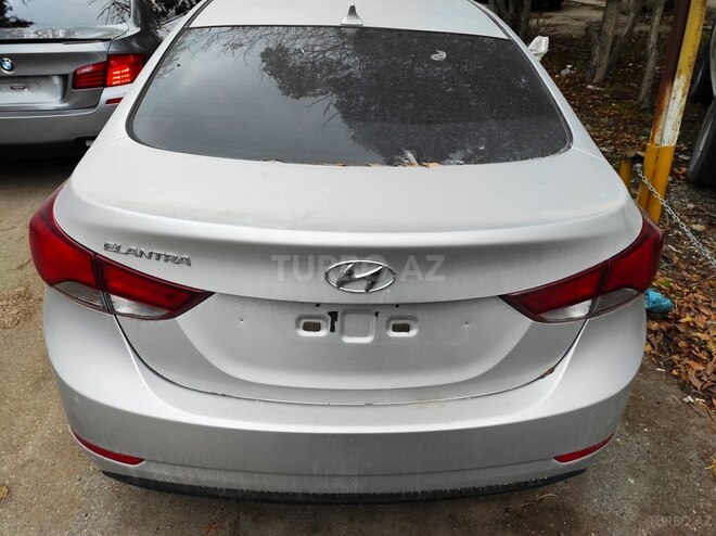 Hyundai Elantra 2015, 44,000 km - 1.8 l - Bakı