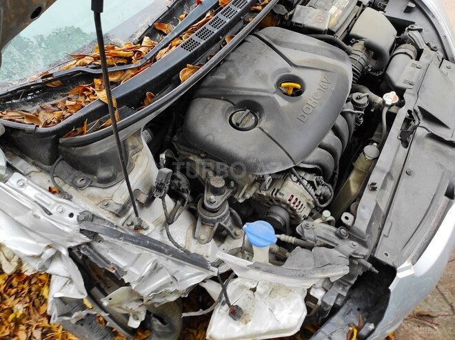 Hyundai Elantra 2015, 44,000 km - 1.8 l - Bakı