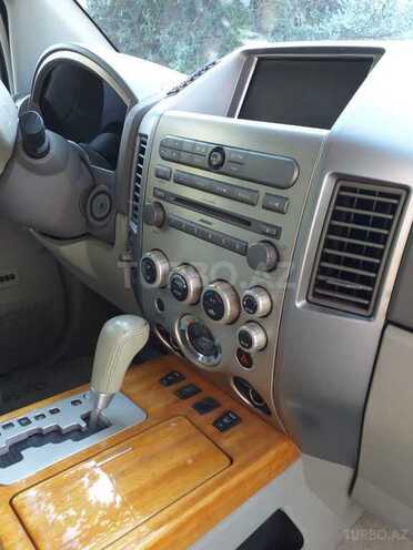 Infiniti QX56 2005, 127,000 km - 5.6 l - Bakı
