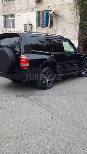 Mitsubishi Pajero 2004, 215,000 km - 3.0 л - Bakı