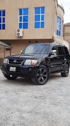 Mitsubishi Pajero 2004, 215,000 km - 3.0 л - Bakı
