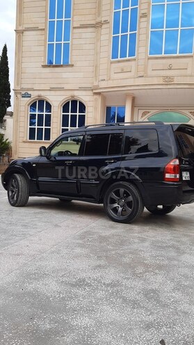 Mitsubishi Pajero 2004, 215,000 km - 3.0 л - Bakı