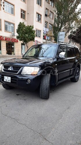 Mitsubishi Pajero 2004, 215,000 km - 3.0 л - Bakı