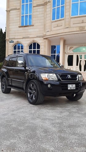 Mitsubishi Pajero 2004, 215,000 km - 3.0 л - Bakı