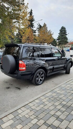Mitsubishi Pajero 2004, 215,000 km - 3.0 л - Bakı
