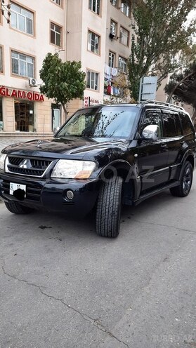 Mitsubishi Pajero 2005, 22,500 km - 3.0 л - Bakı