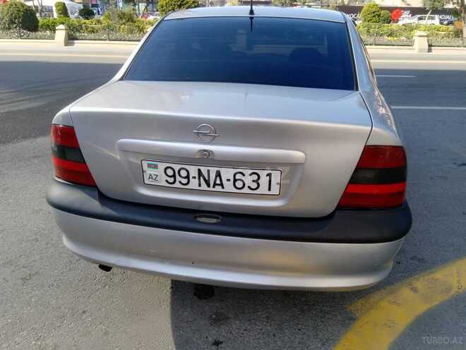 Opel Vectra 1996, 334,765 km - 2.0 л - Bakı