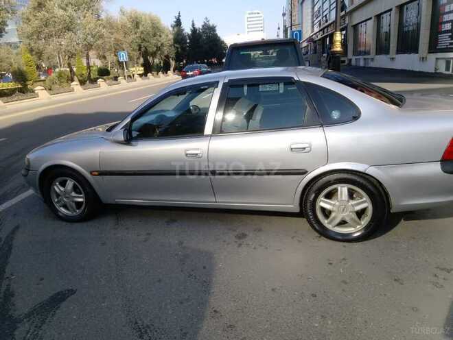 Opel Vectra 1996, 334,765 km - 2.0 л - Bakı