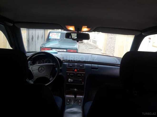 Mercedes E 230 1996, 240,000 km - 2.3 l - Bakı