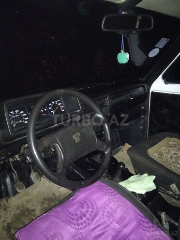 LADA (VAZ) Niva 2000, 25,461 km - 1.7 л - Yardımlı