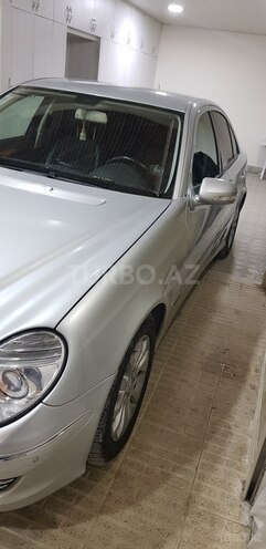 Mercedes E 220 2006, 209,000 km - 2.2 l - Bakı