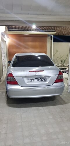 Mercedes E 220 2006, 209,000 km - 2.2 l - Bakı