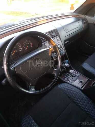 Mercedes C 180 1997, 285,000 km - 1.8 л - İsmayıllı