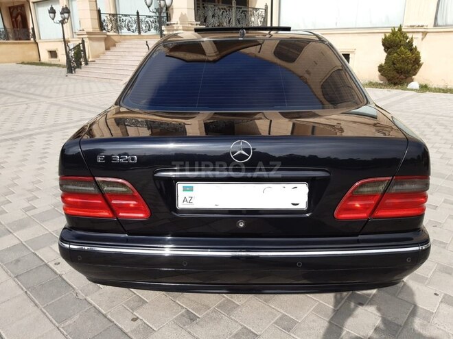 Mercedes E 320 2000, 313,700 km - 3.2 l - Bakı