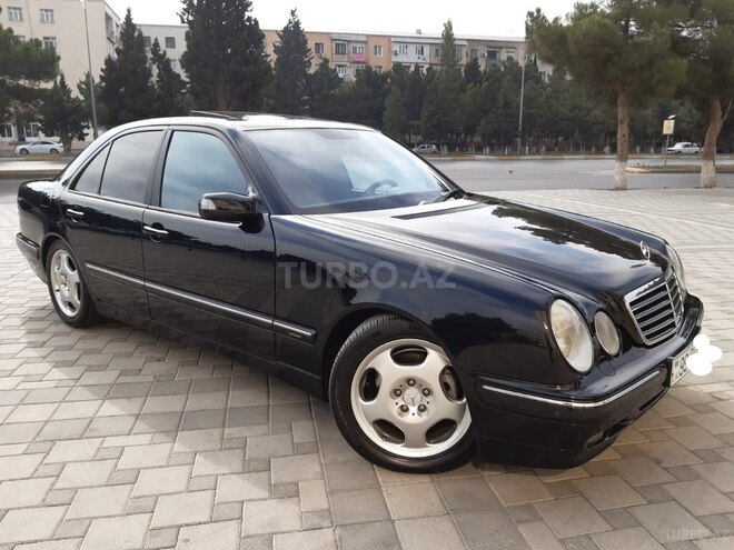 Mercedes E 320 2000, 313,700 km - 3.2 l - Bakı
