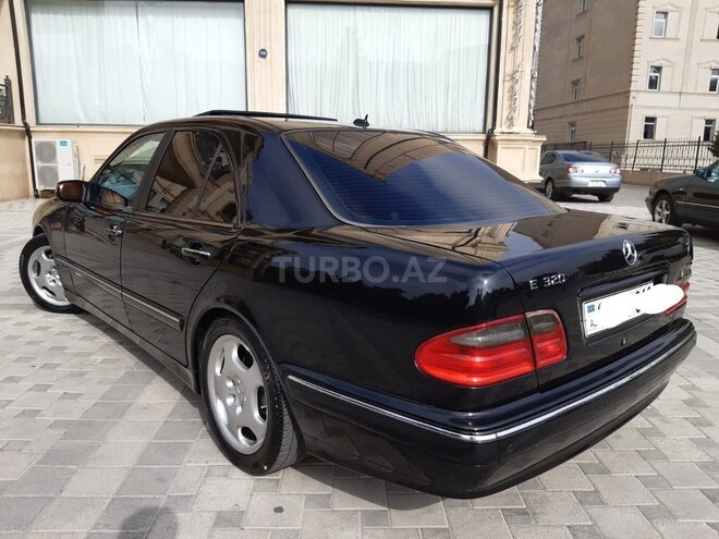 Mercedes E 320 2000, 313,700 km - 3.2 l - Bakı