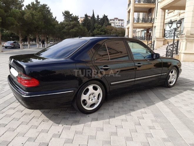 Mercedes E 320 2000, 313,700 km - 3.2 l - Bakı