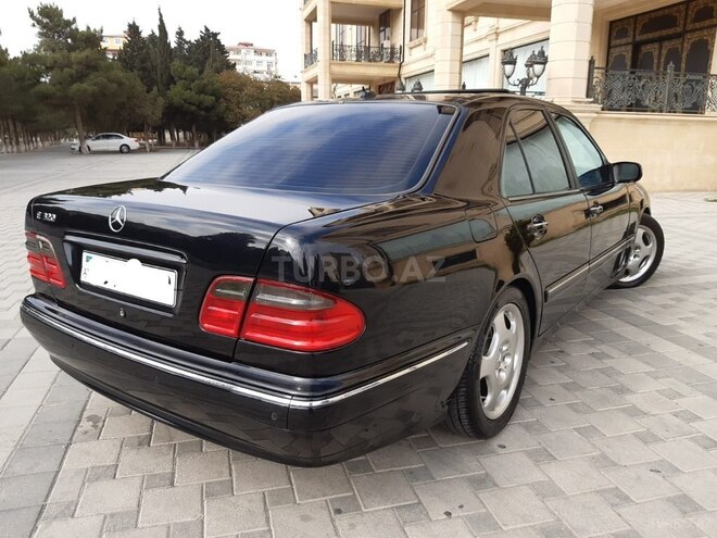 Mercedes E 320 2000, 313,700 km - 3.2 l - Bakı
