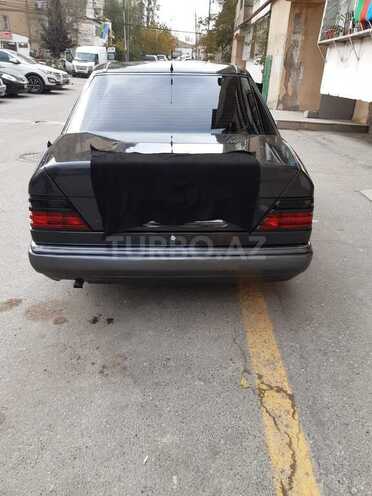 Mercedes E 200 1994, 220,000 km - 2.0 л - Bakı