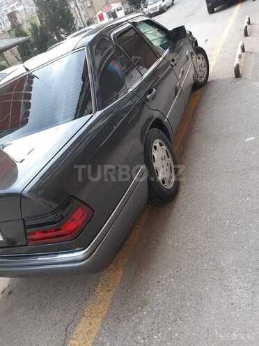 Mercedes E 200 1994, 220,000 km - 2.0 л - Bakı