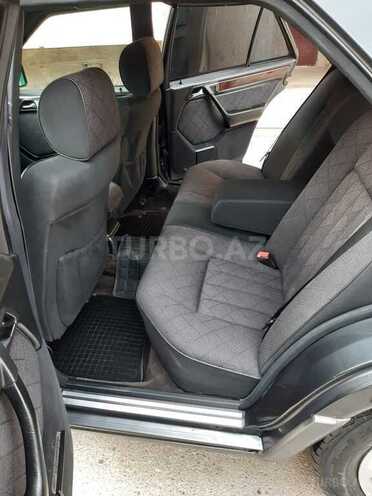 Mercedes E 200 1994, 220,000 km - 2.0 л - Bakı