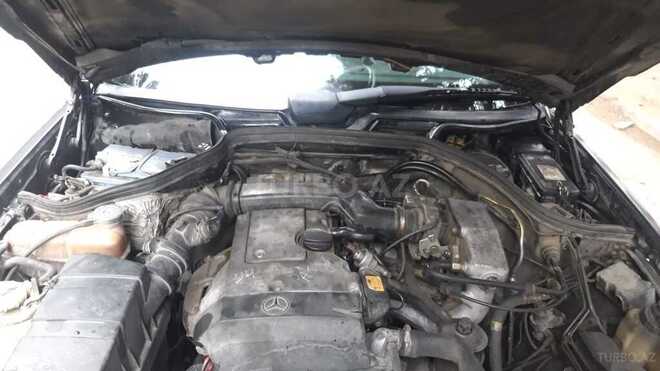 Mercedes E 220 1995, 235,000 km - 2.2 l - Bakı