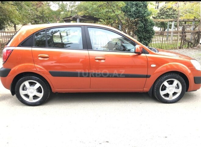 Kia Rio 2005, 219,000 km - 1.5 l - Bakı