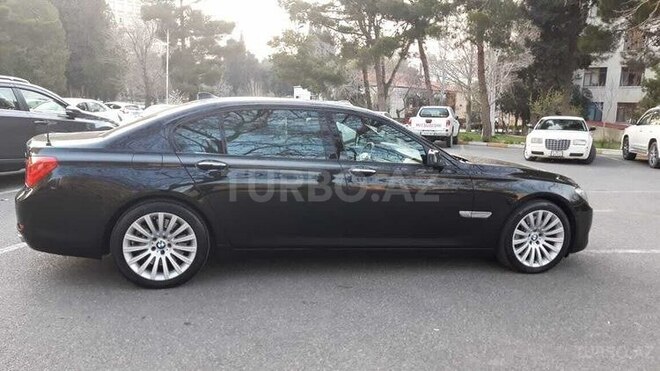 BMW 750 2009, 160,000 km - 4.4 л - Bakı