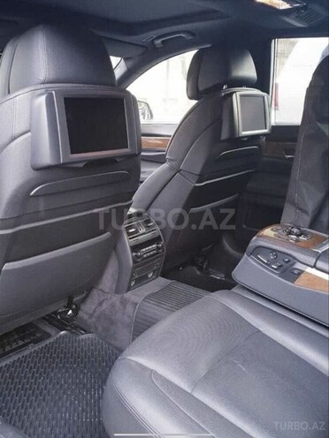 BMW 750 2009, 160,000 km - 4.4 л - Bakı