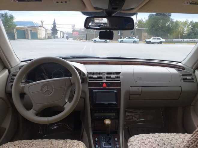 Mercedes C 230 1998, 194,000 km - 0.3 l - Sumqayıt