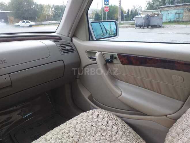 Mercedes C 230 1998, 194,000 km - 0.3 l - Sumqayıt