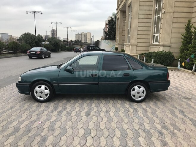 Opel Vectra 1994, 350,000 km - 2.0 l - Bakı