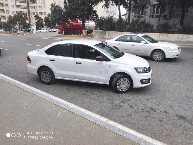 Volkswagen Polo 2018, 60,000 km - 1.5 l - Bakı