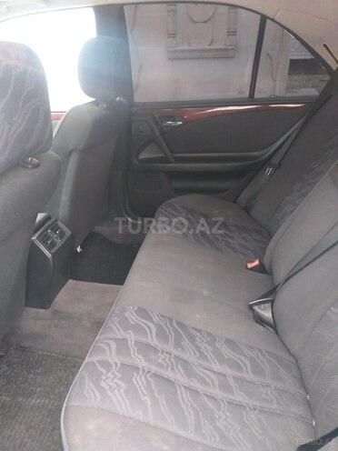 Mercedes E 240 1998, 271,000 km - 2.4 l - Sumqayıt
