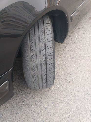 Mercedes E 240 1998, 271,000 km - 2.4 l - Sumqayıt