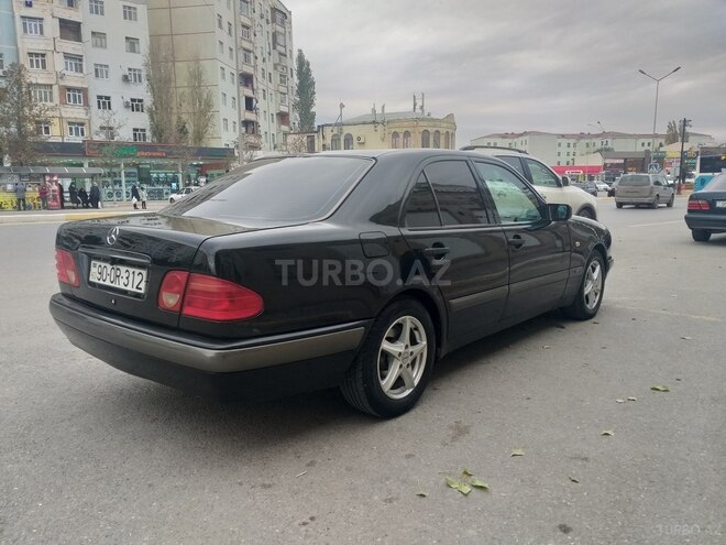 Mercedes E 240 1998, 271,000 km - 2.4 l - Sumqayıt