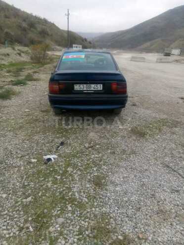 Opel Vectra 1993, 250,000 km - 1.7 л - Siyəzən
