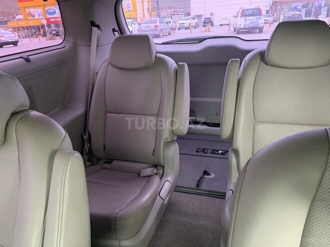 Kia Carnival 2015, 45,500 km - 2.2 л - Bakı