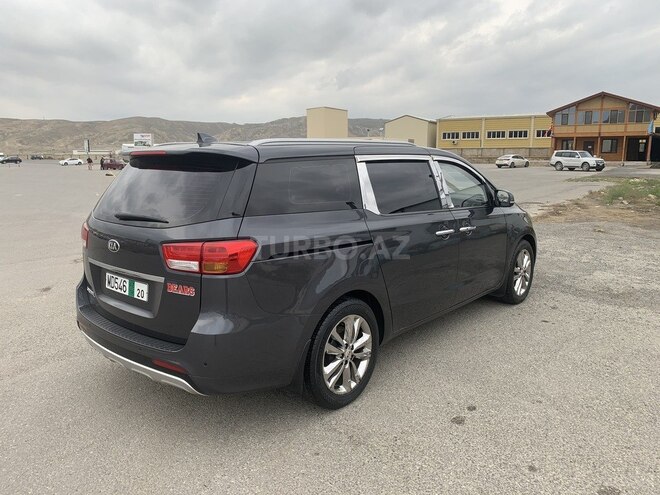 Kia Carnival 2015, 45,500 km - 2.2 л - Bakı