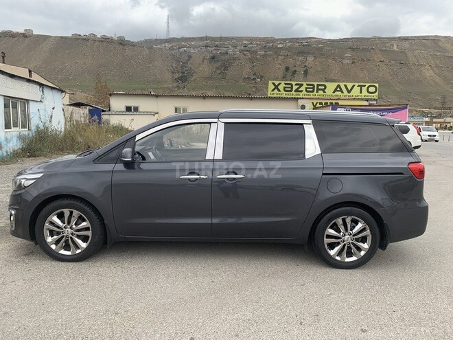 Kia Carnival 2015, 45,500 km - 2.2 л - Bakı