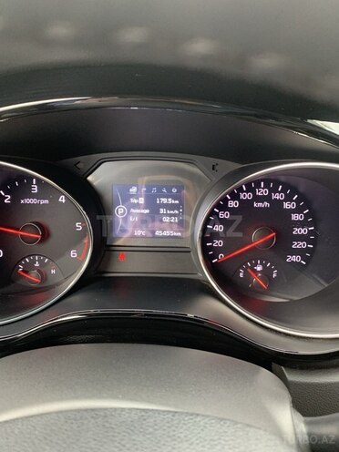 Kia Carnival 2015, 45,500 km - 2.2 л - Bakı