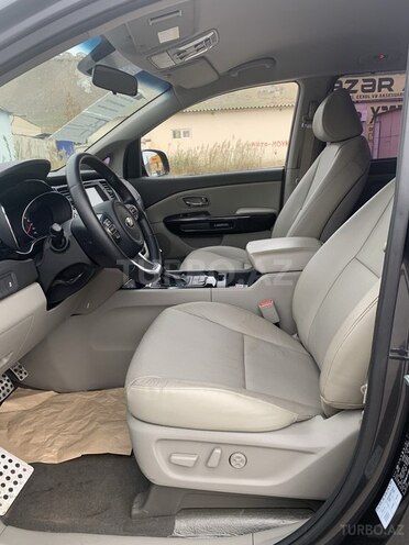 Kia Carnival 2015, 45,500 km - 2.2 л - Bakı