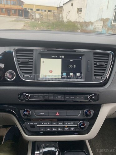 Kia Carnival 2015, 45,500 km - 2.2 л - Bakı