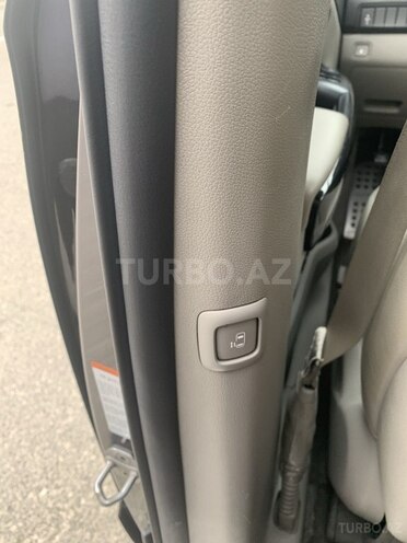 Kia Carnival 2015, 45,500 km - 2.2 л - Bakı
